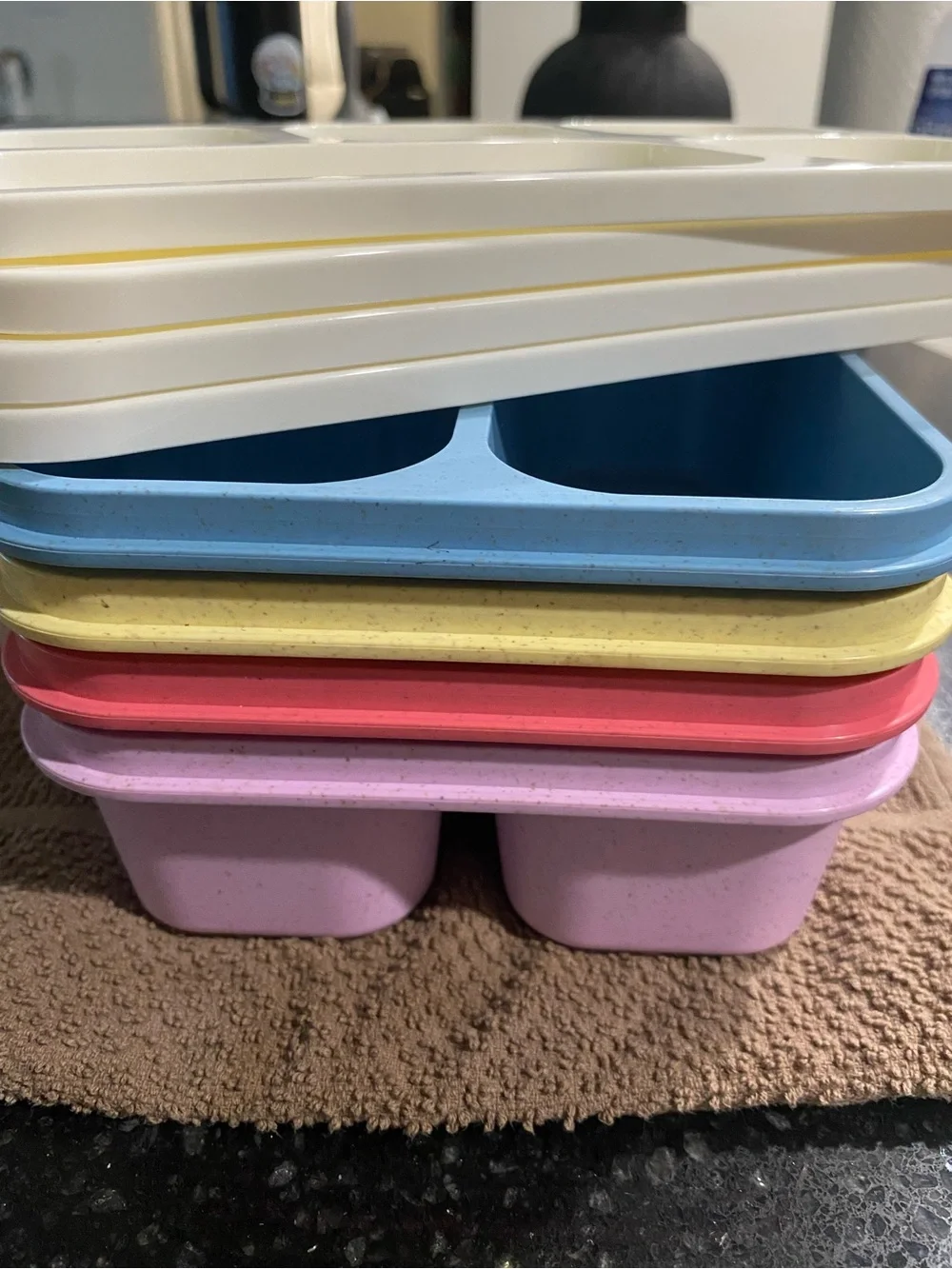 Vintage 4PK Bento Box Tupperware